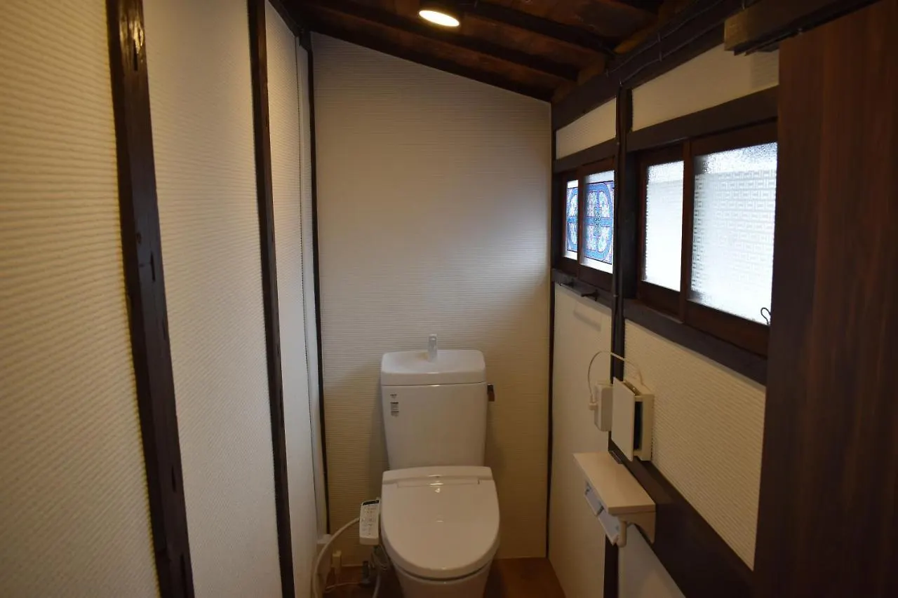 Nishioji Fukuro 西大路梟 Villa Kyoto 0*,  Japan